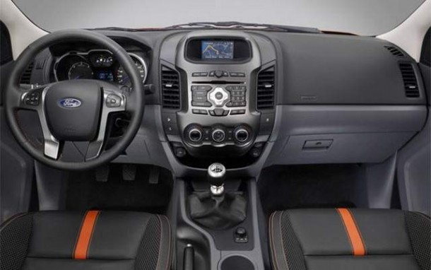 2015-Ford-Ranger-interior