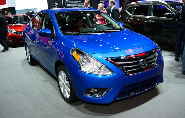 2015 nissan versa