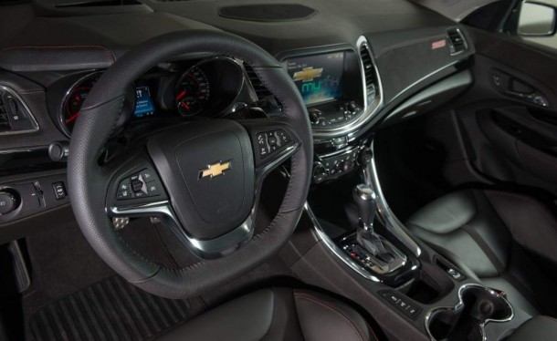 2014 Chevrolet SS steering wheel