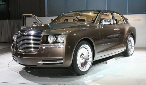 2014 Chrysler Imperial front view