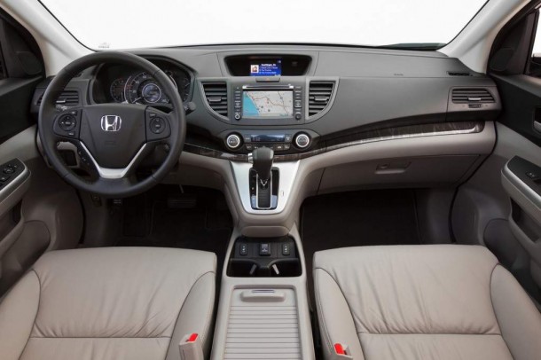 2014 Honda CR-V interior