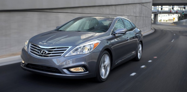 2014 Hyundai Azera front view