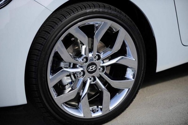 2014 Hyundai Veloster RE-FLEX wheel