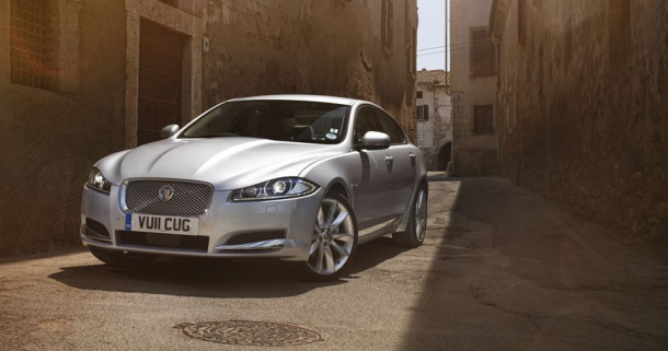 2014 Jaguar XF 4