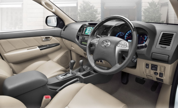 2014 Toyota Fortuner interior