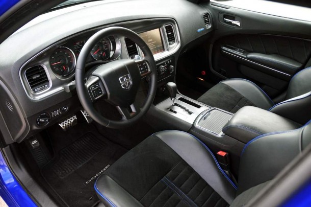 2014 dodge charger interior