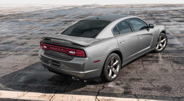 2014 dodge charger rear view 2