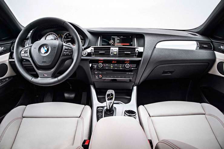 2015 BMW X4 interior 1