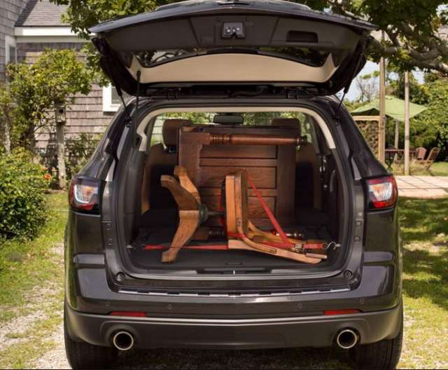 2015 Chevy Traverse cargo