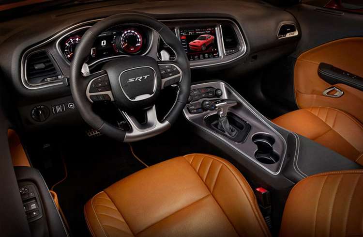 2015 Dodge Challenger Hellcat interior