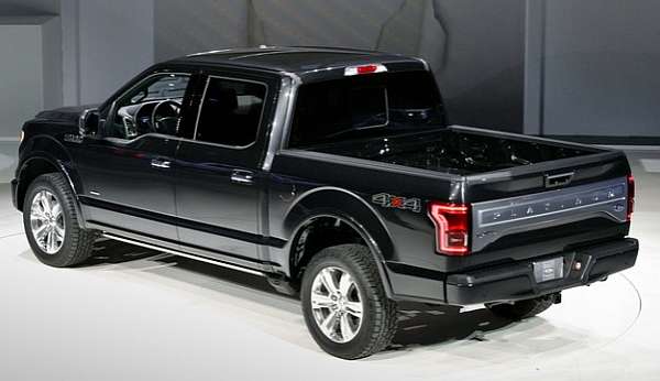 2015 Ford F-150 top