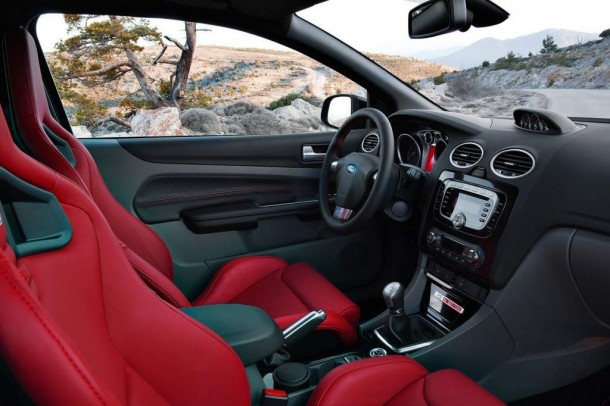 2015 Ford Focus RS interior
