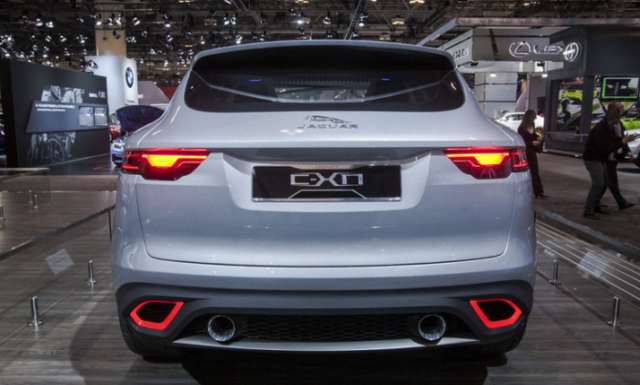 2015 Jaguar CX 17 rear view 2
