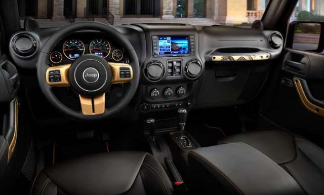 2015 Jeep Wrangler inteiror