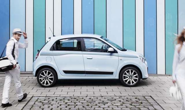 2015 Renault Twingo side view