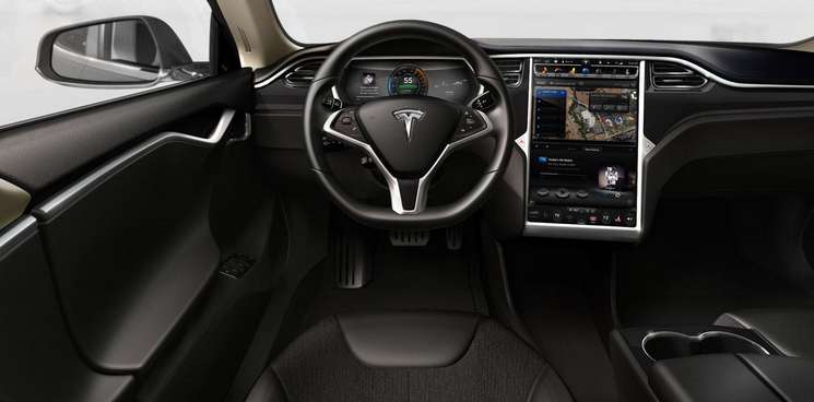 2015 Tesla Model R interior