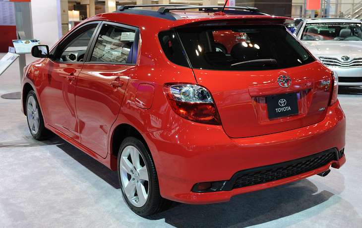 2015 Toyota Matrix rear view 2