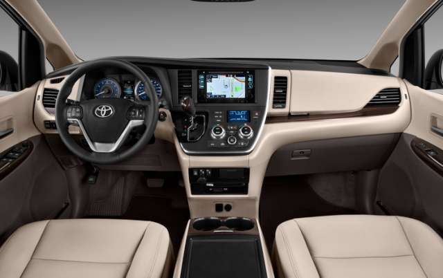 2015 Toyota Sienna interior 2