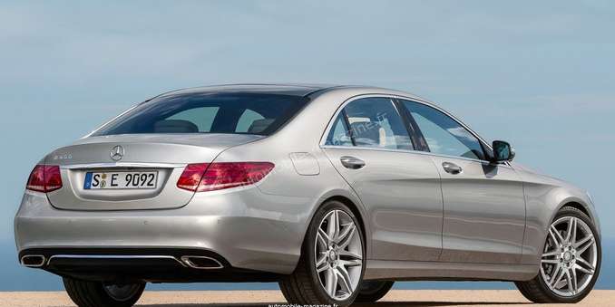 2016 Mercedes E class rear view