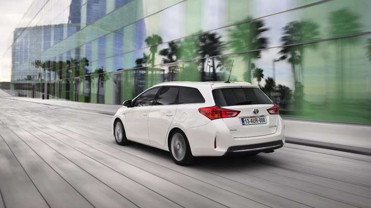 2016 Toyota Venza rear view