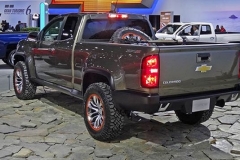 2016 Chevrolet Colorado ZR2 rear