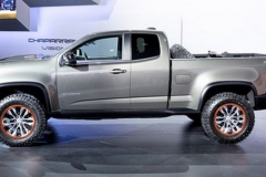 2016 Chevrolet Colorado ZR2 side 1