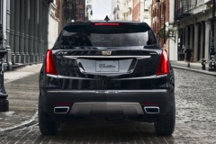 2017 Cadillac XT5 rear