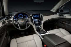 2017 Cadillac XT5 interior 1