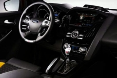 2017 Ford Fiesta RS interior 4