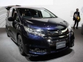 2017 Honda Odyssey front