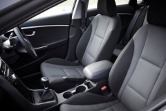 2017 Hyundai i30 interior 3