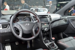 2017 Hyundai i30 interior 4